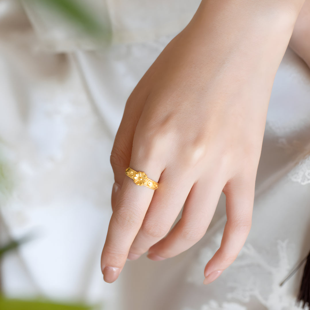 24k Gold Mulberry Flower Pattern Vintage Style Totem Ring - Gypsophila Co.