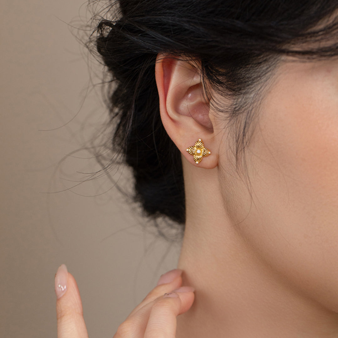 24K Real Gold 5D Gold Four-Leaf Flower Inlay Stud Earrings