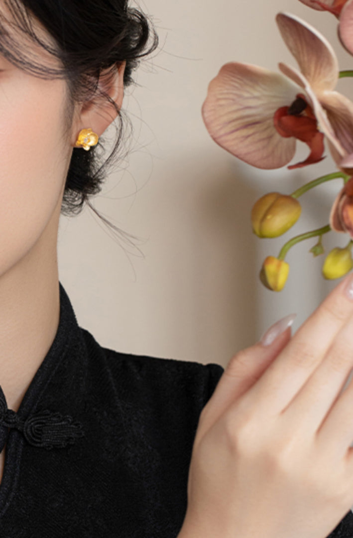 24k Pure Gold Phalaenopsis Orchid Flower Stud Earrings - Gypsophila Co.