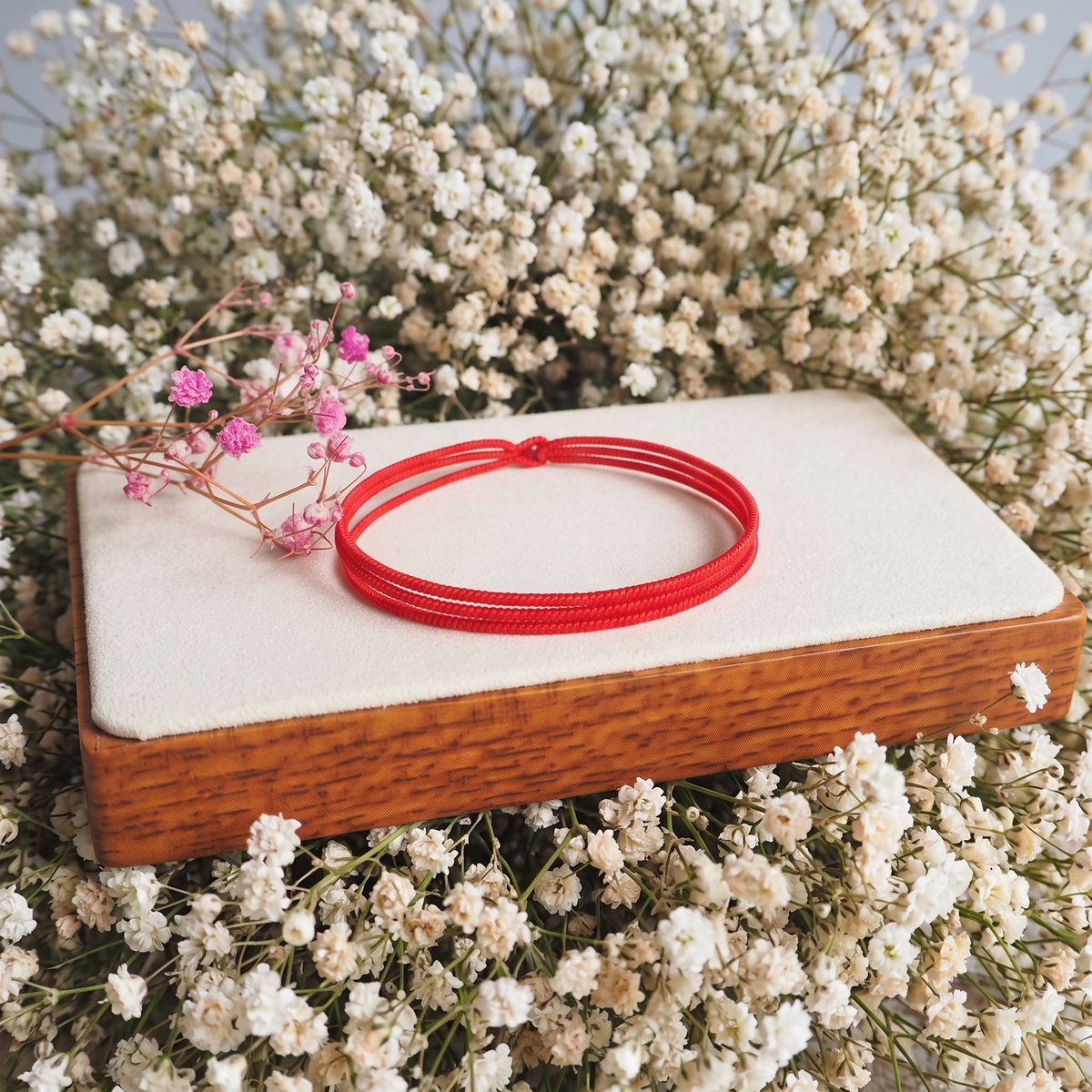Handwoven Red String Bracelet Vajra Knot Lucky Bracelet Men & Women Couple Cord Gift