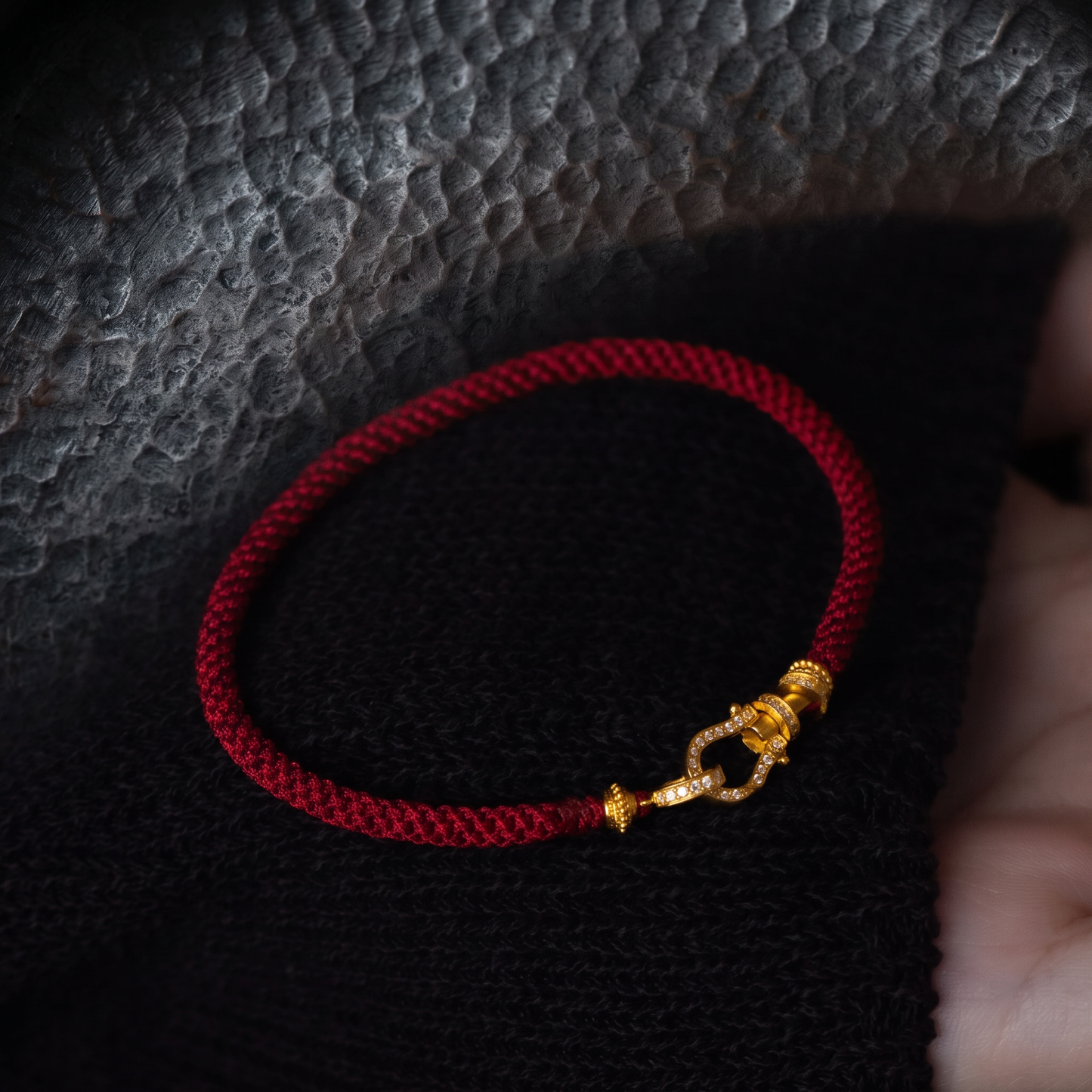 24K 999 Fine Gold Red Cord Bracelet with Moissanite Horseshoe Clasp