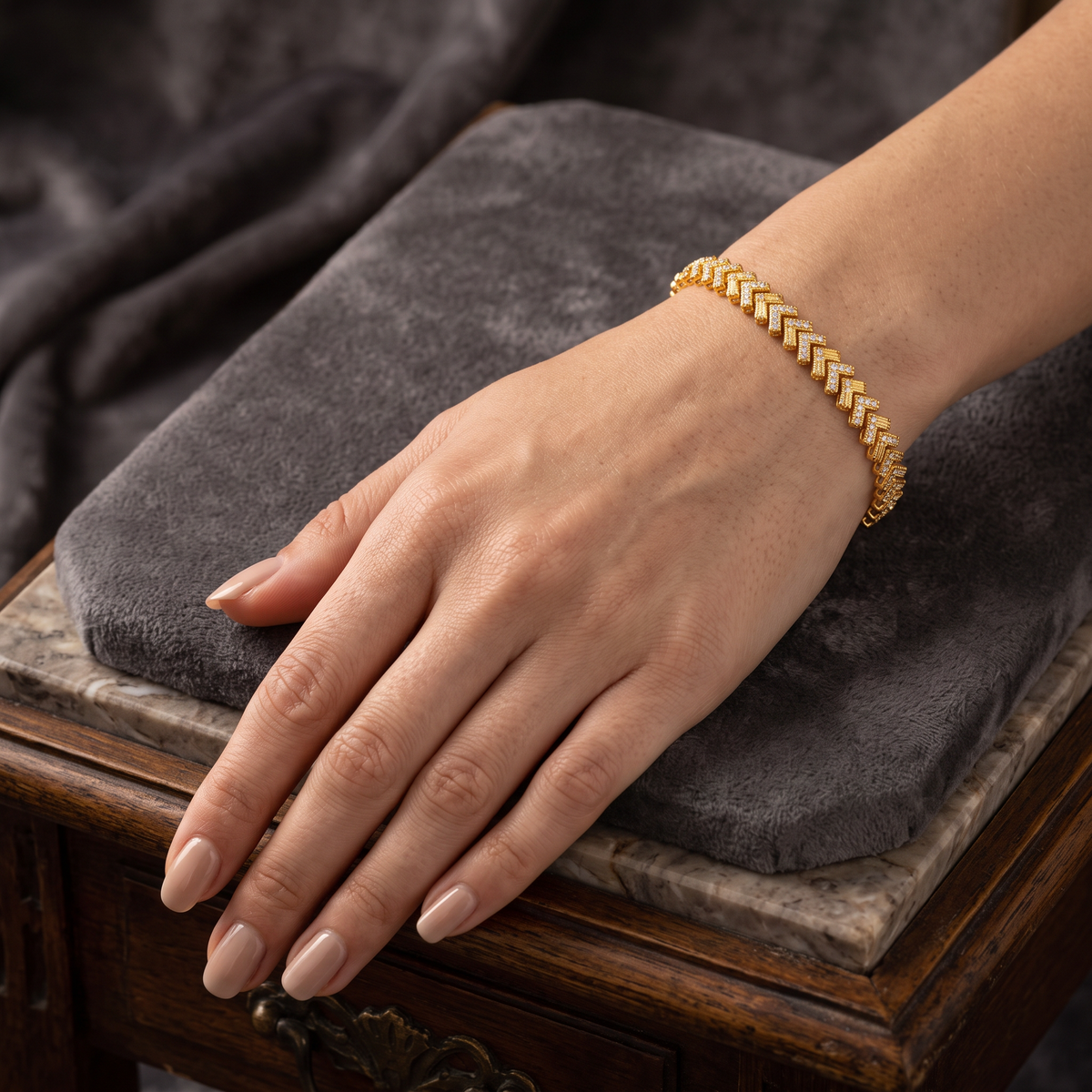 18k Fine Gold Wide Zircon Fashion Bracelet