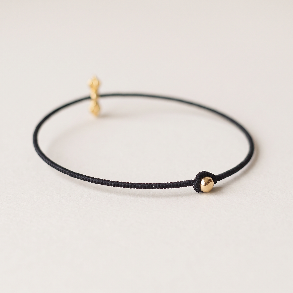 18K Gold Vajra Knot Charm Red Cord Adjustable Luck Unisex Bracelet