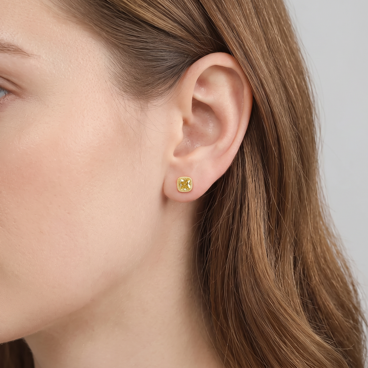 18K Fine Gold Shimmer Cube Square Stud Earrings