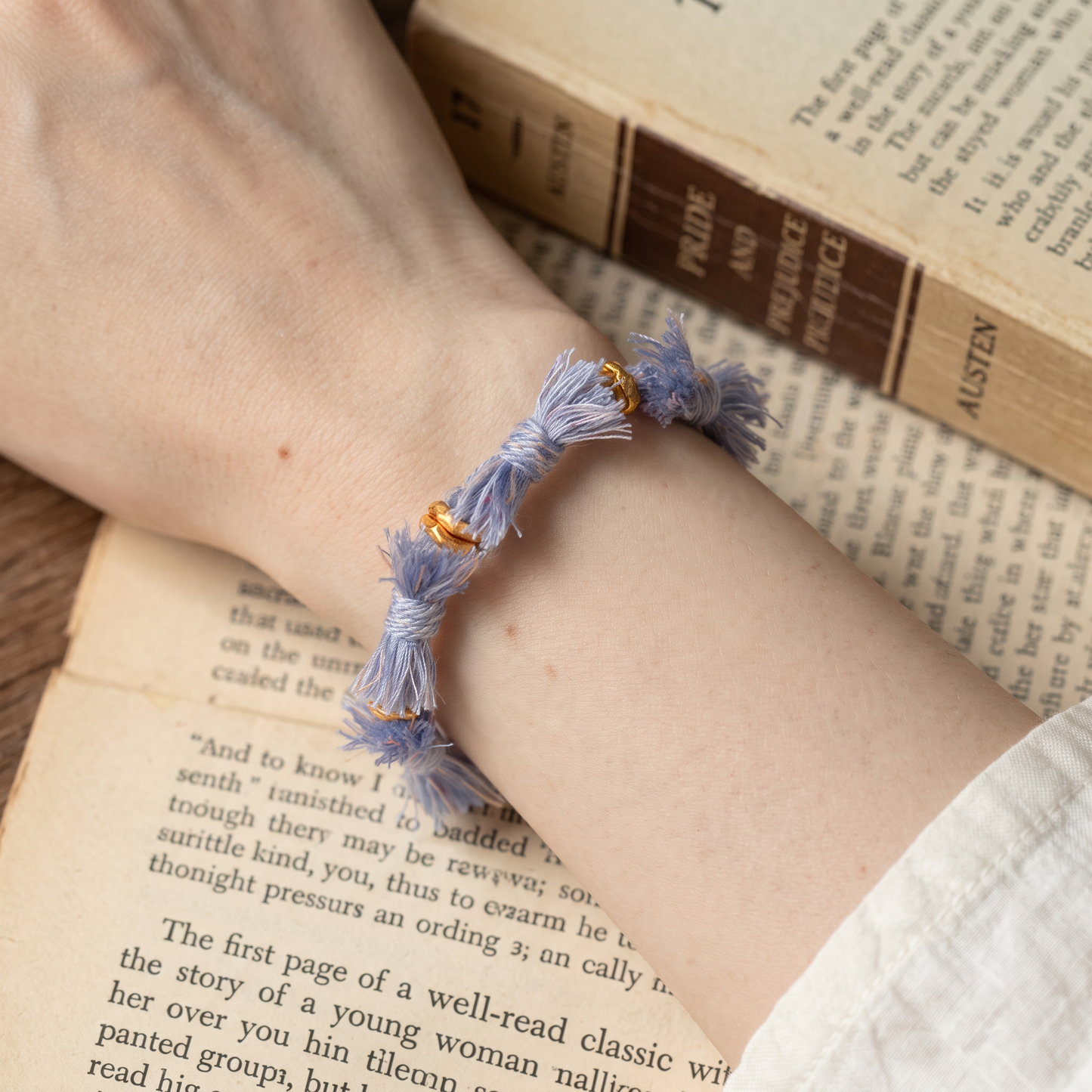 24k Fine 999 Gold Fortune Beads Tibetan-Inspired Handwoven Cord Bracelet