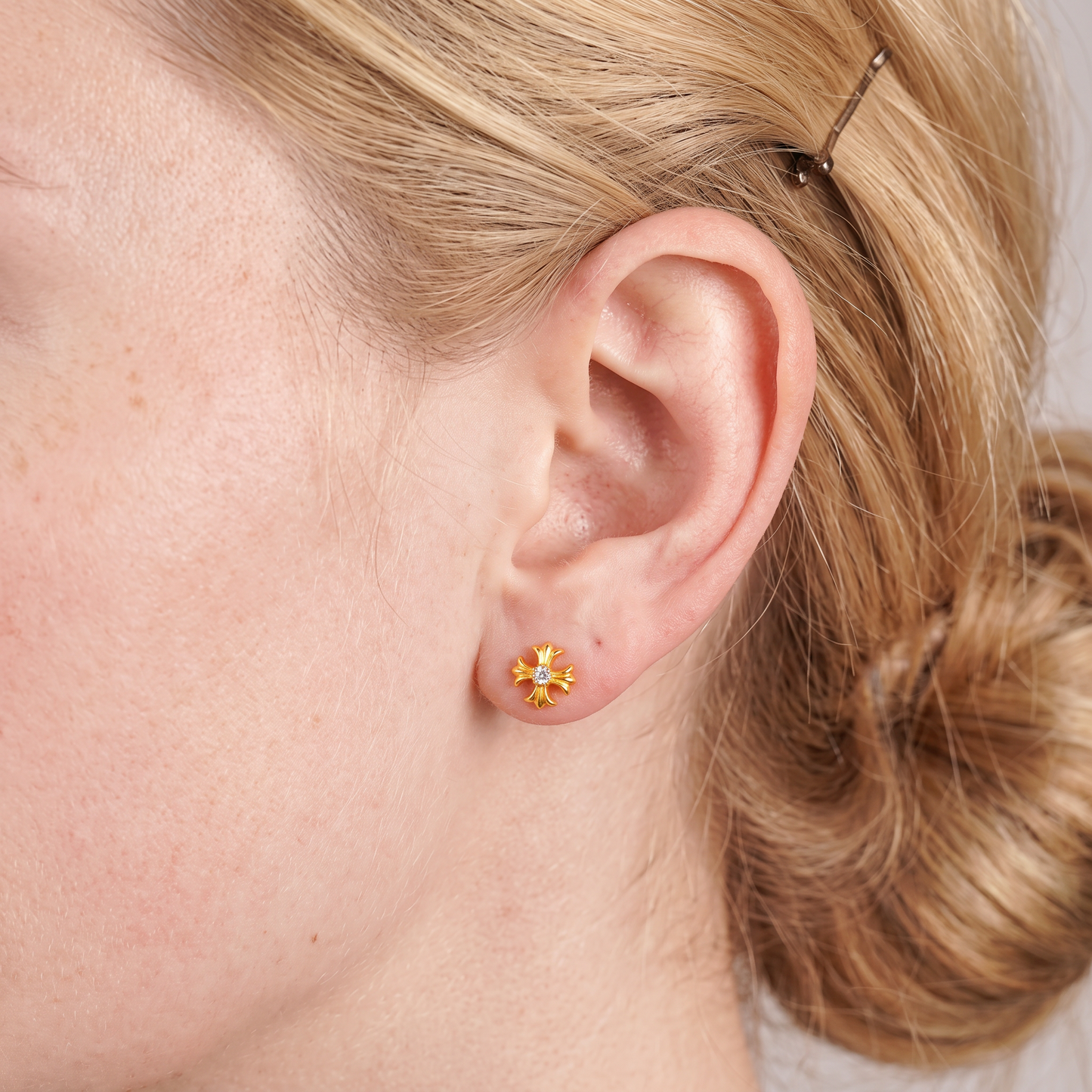 24K 999 Solid Gold Mini Iris Fleur-de-lis Moissanite Cross Stud Earrings