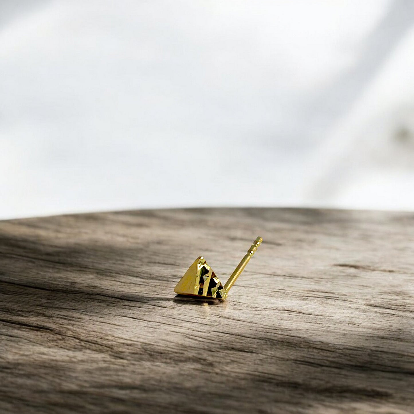 14K Pure Gold Minimal Style Mini Pyramid Stud Earrings